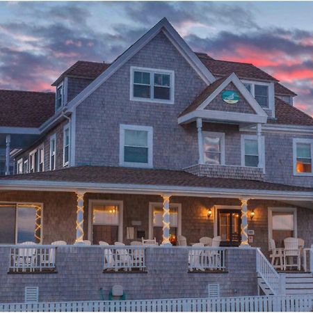 Inkwell Beach Cottage Оук-Блаффс Экстерьер фото