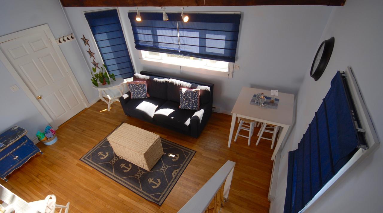 Inkwell Beach Cottage Оук-Блаффс Экстерьер фото